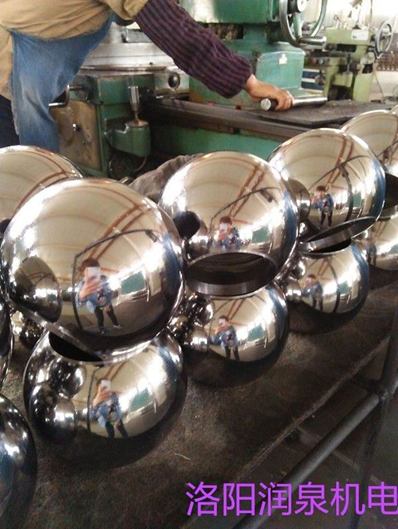 1481859811343703.png blob.png